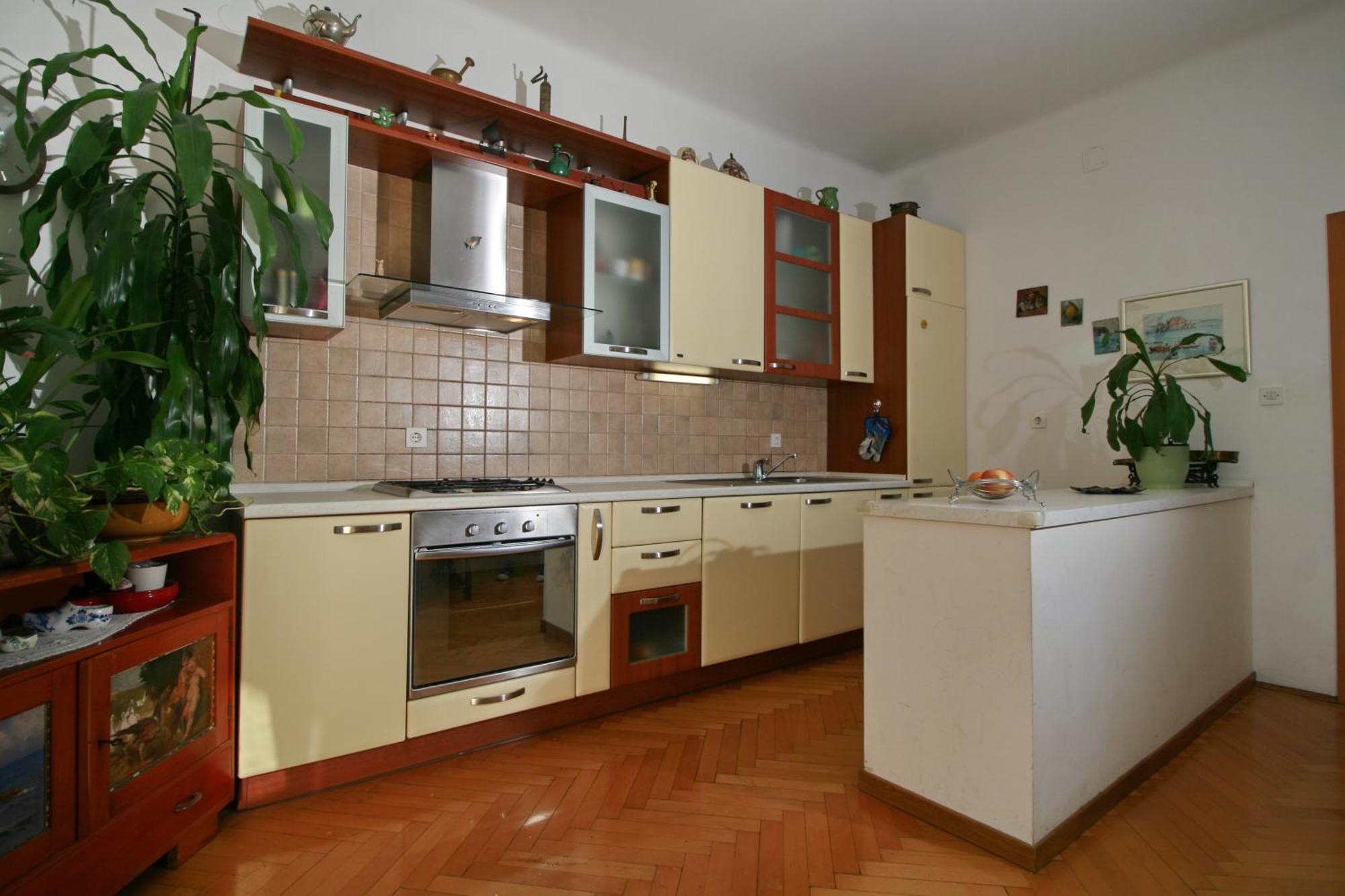 Spacious Apartment In The Center Split Zewnętrze zdjęcie