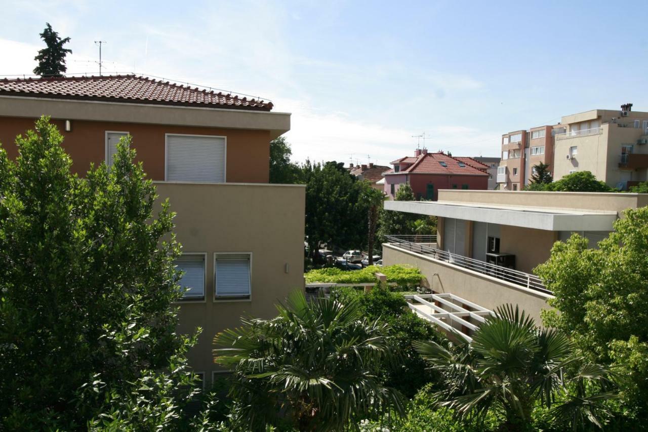 Spacious Apartment In The Center Split Zewnętrze zdjęcie