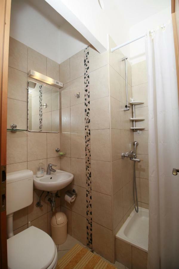 Spacious Apartment In The Center Split Zewnętrze zdjęcie