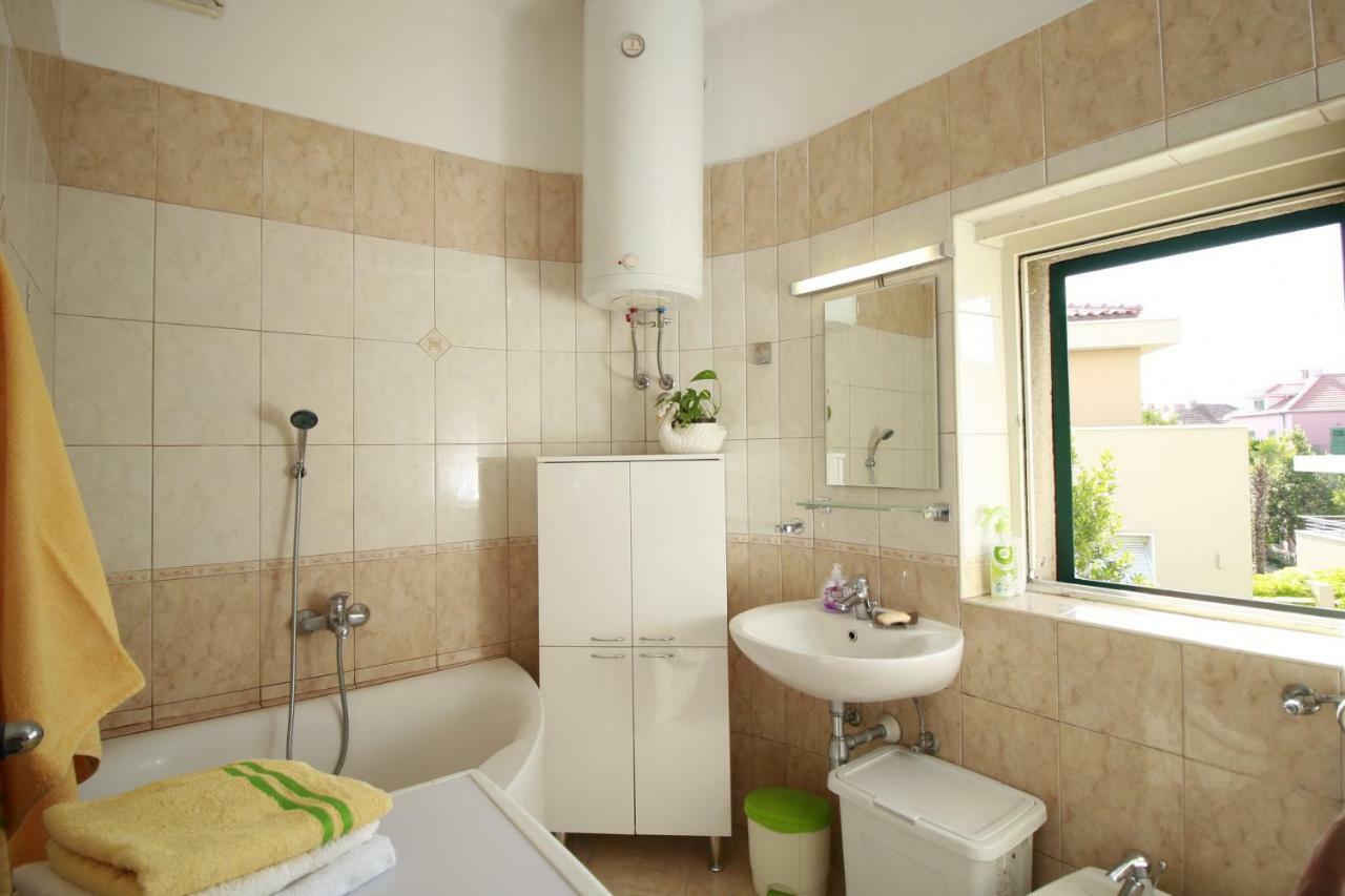 Spacious Apartment In The Center Split Zewnętrze zdjęcie