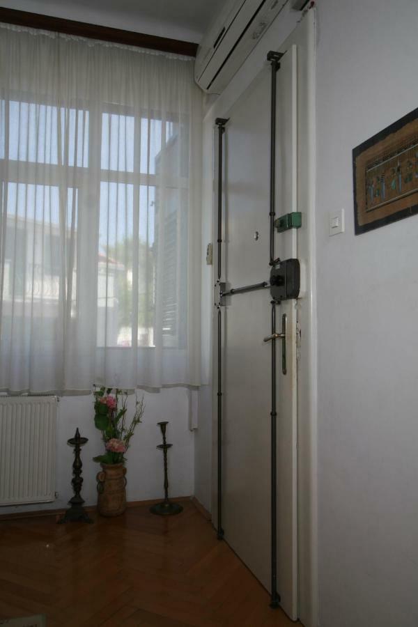 Spacious Apartment In The Center Split Zewnętrze zdjęcie